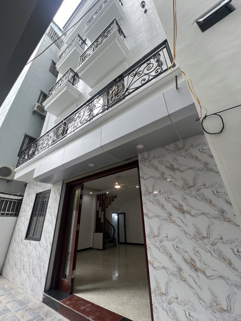Căn nhà lý tưởng cho gia đình bạn chỉ từ 6.7 tỷ tại ngõ 24 Ngọc Trì